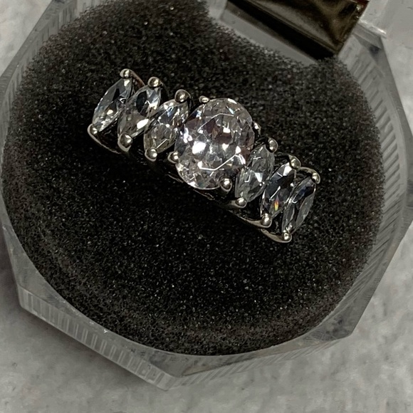 None Jewelry - Sterling Silver 925JA Graduated Marquise Cut CZ Ring size 7